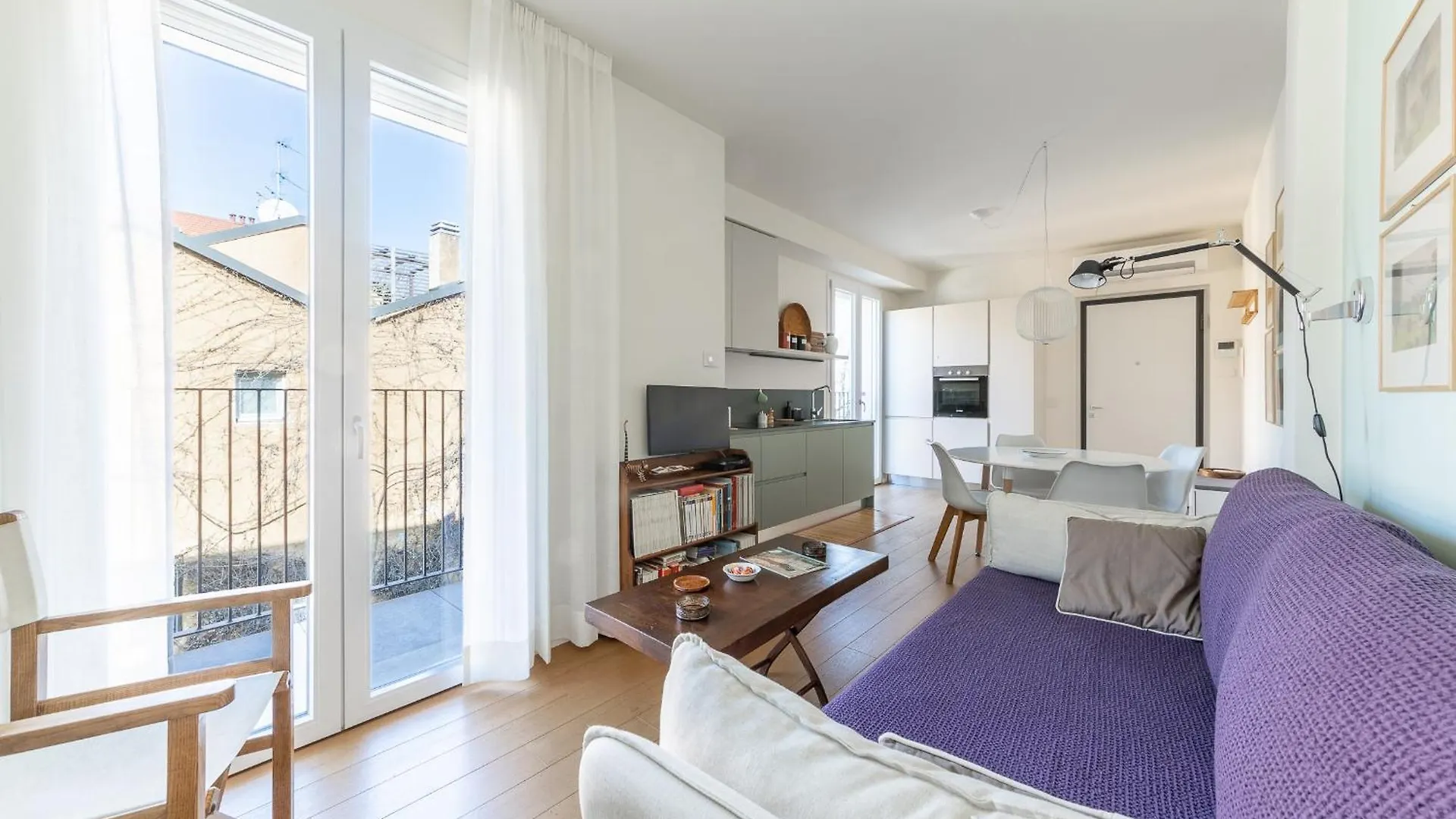 Апартаменты Casa Atelier Ponti - Navigli Milano 0*, Милан Италия