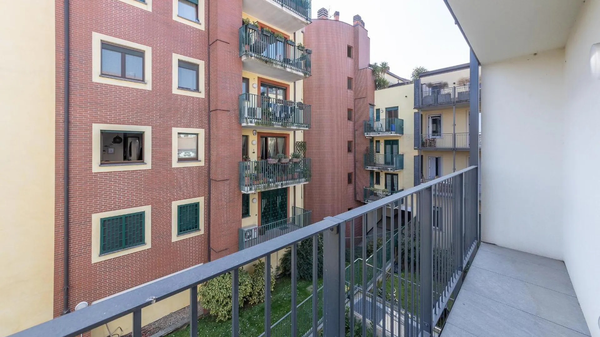 Апартаменты Casa Atelier Ponti - Navigli Milano Италия
